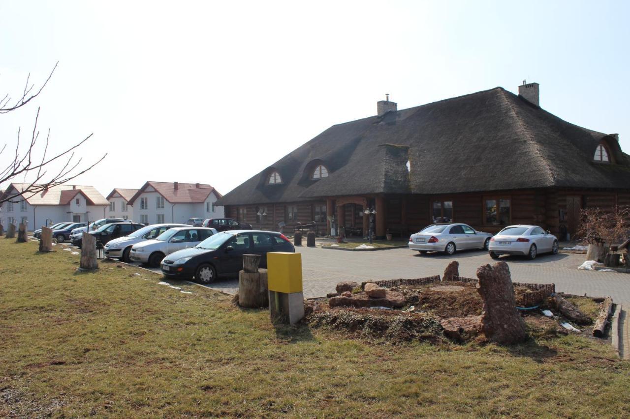 Hotel Pod Strzecha Kielce Exterior photo