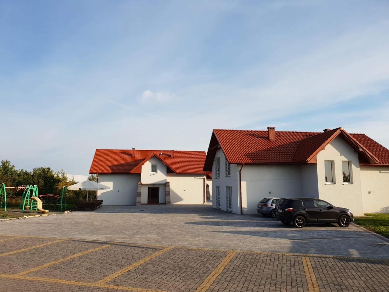Hotel Pod Strzecha Kielce Exterior photo